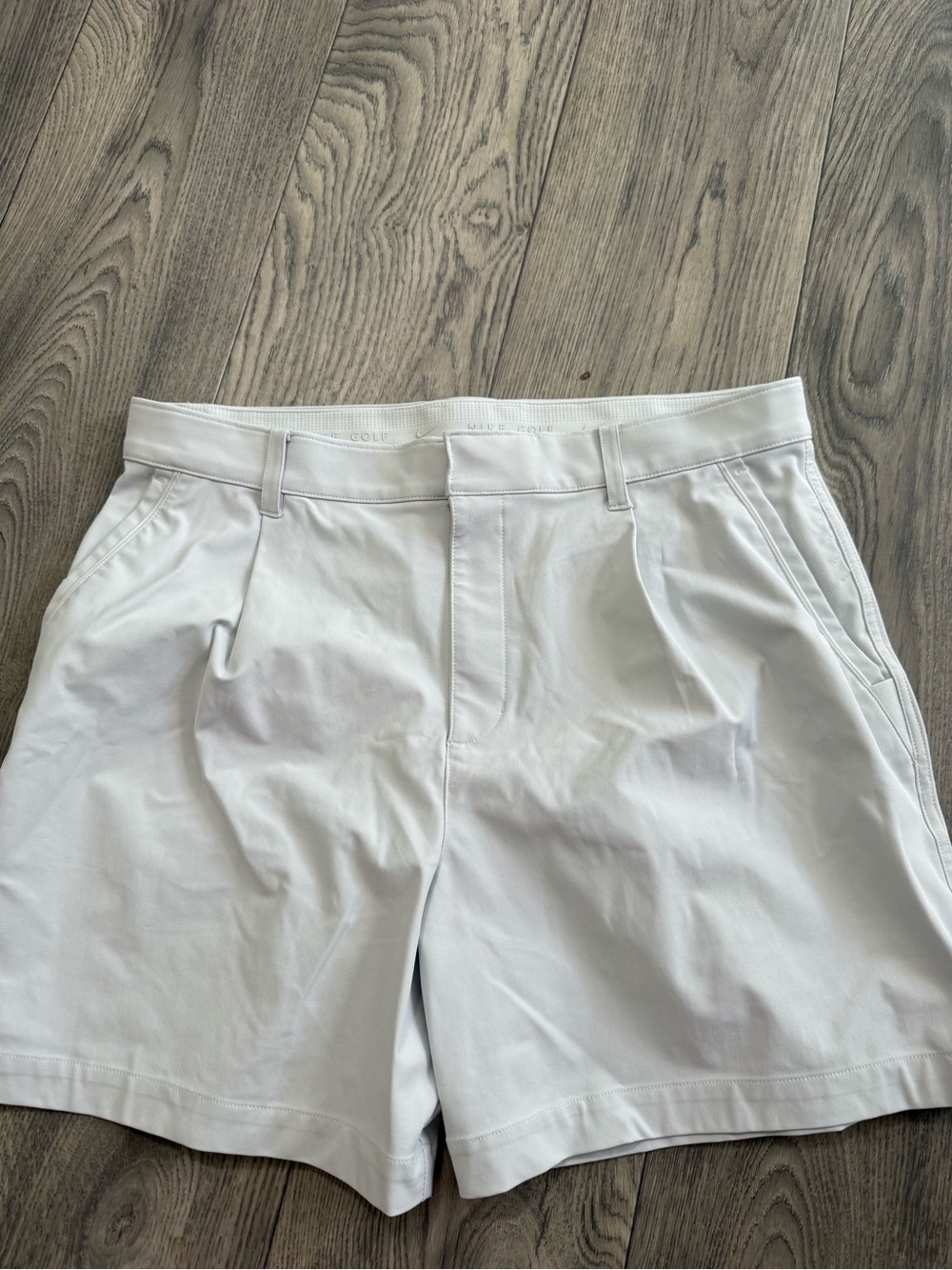 Nike Golf Dri-FIT Shorts- womenโs